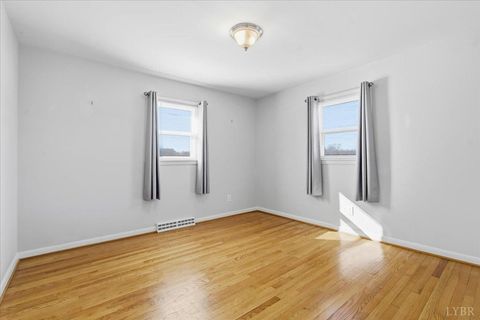 Tiny photo for 113 Wayne Drive, Lynchburg, VA 24502 (MLS # 363703)