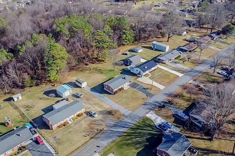 Tiny photo for 113 Wayne Drive, Lynchburg, VA 24502 (MLS # 363703)