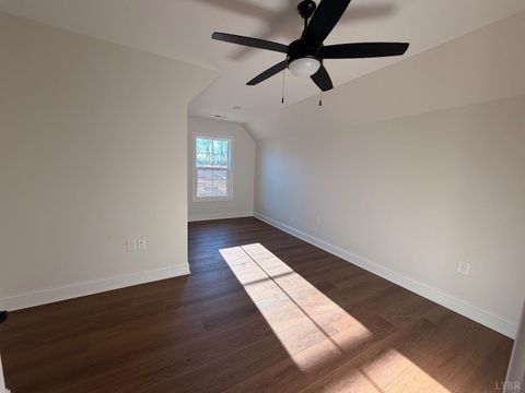 Tiny photo for 1100 Live Oak Court, Forest, VA 24551 (MLS # 363967)