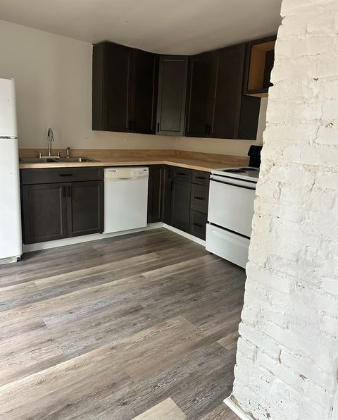 Tiny photo for 3 Watts St Ext St, Gretna, VA 24557 (MLS # 362458)