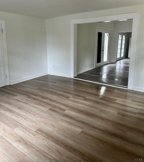 Tiny photo for 3 Watts St Ext St, Gretna, VA 24557 (MLS # 362458)
