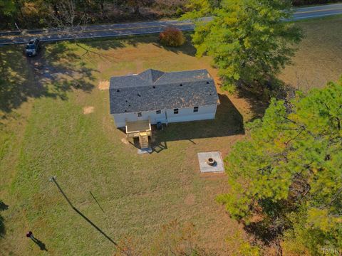 Tiny photo for 2788 Marysville Road, Altavista, VA 24517 (MLS # 362856)