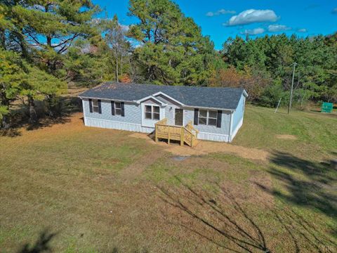 Tiny photo for 2788 Marysville Road, Altavista, VA 24517 (MLS # 362856)