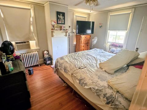 Tiny photo for 1511 Rivermont Avenue, Lynchburg, VA 24503 (MLS # 366481)