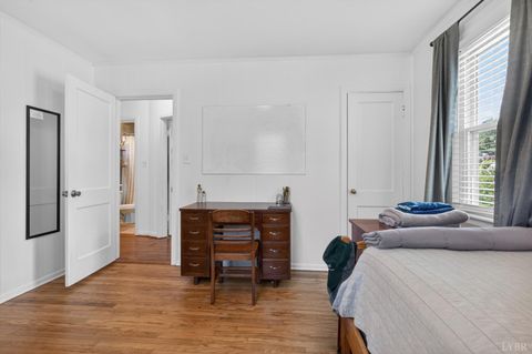 Tiny photo for 1305 Harding Street Street, Lynchburg, VA 24502 (MLS # 366790)