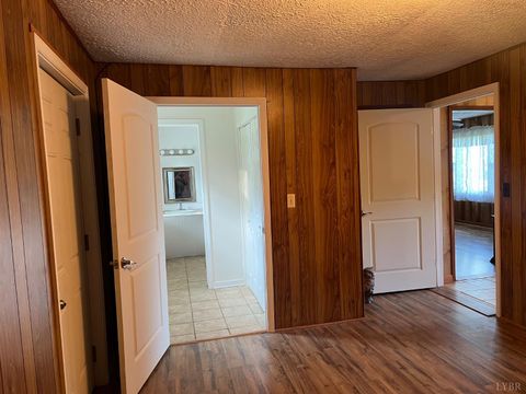 Tiny photo for 509 Riverbend Road, Altavista, VA 24517 (MLS # 363213)