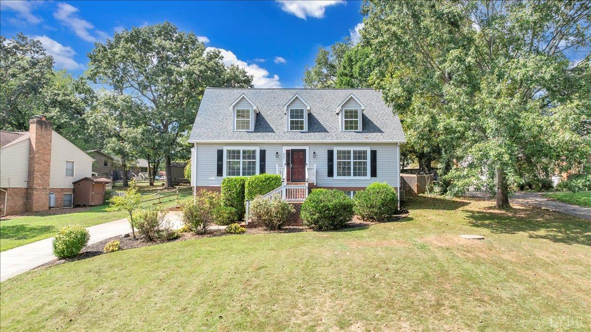 Lynchburg, Virginia 24502, United States, 3 Bedrooms Bedrooms, ,4 BathroomsBathrooms,Residential,Active,210405