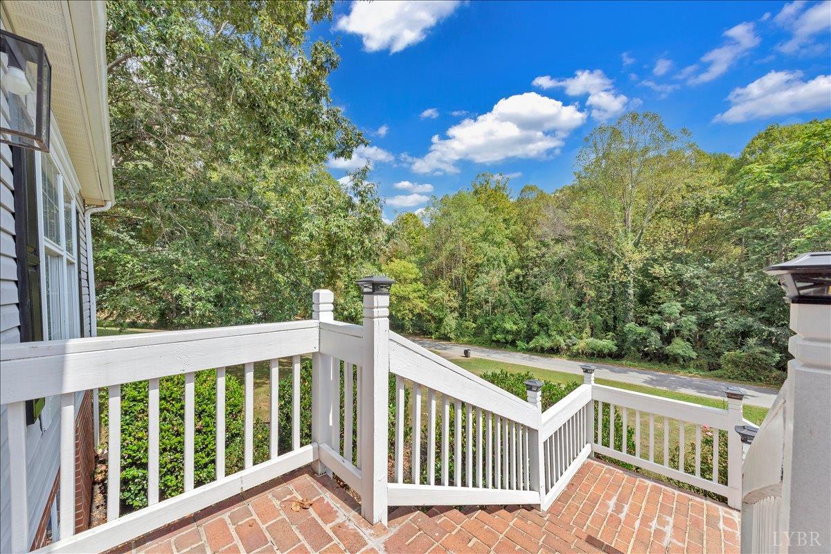 Lynchburg, Virginia 24502, United States, 3 Bedrooms Bedrooms, ,4 BathroomsBathrooms,Residential,Active,210405