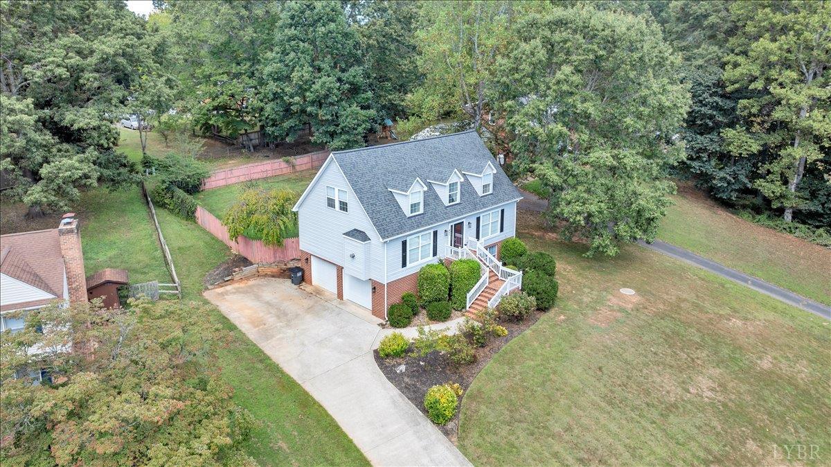 Lynchburg, Virginia 24502, United States, 3 Bedrooms Bedrooms, ,4 BathroomsBathrooms,Residential,Active,210405