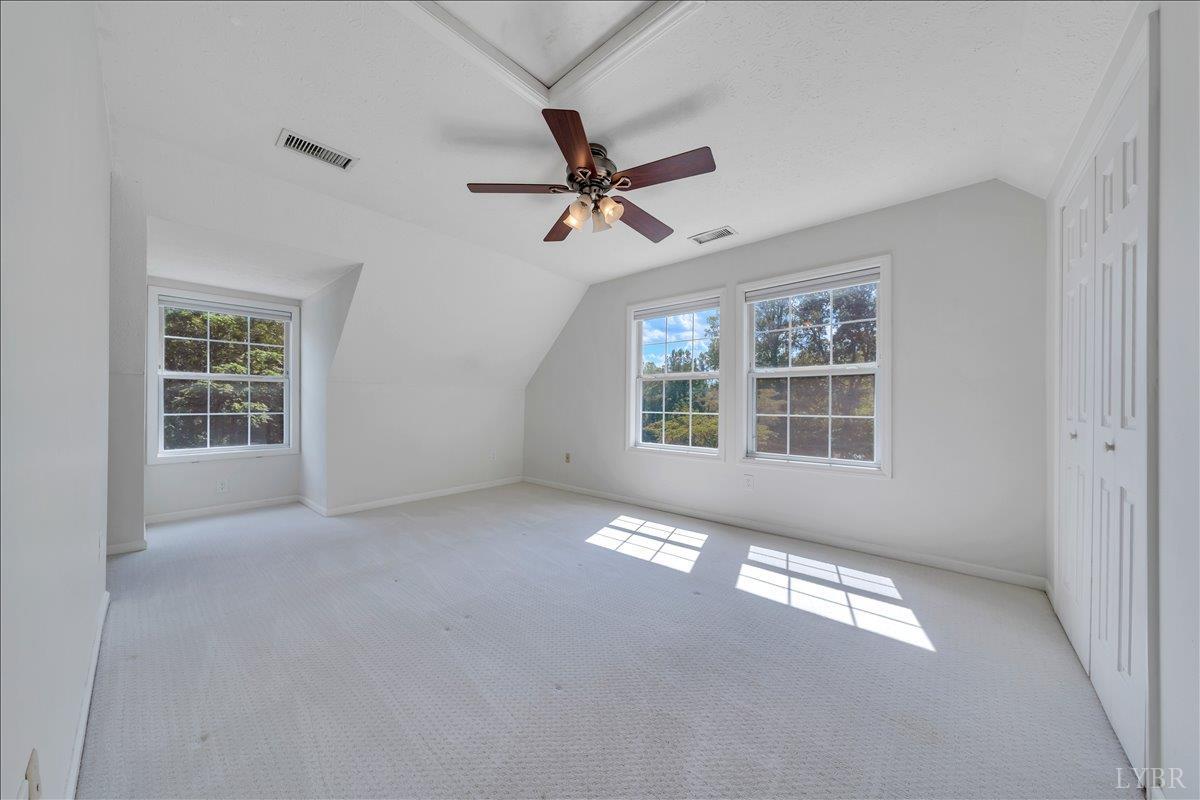 Lynchburg, Virginia 24502, United States, 3 Bedrooms Bedrooms, ,4 BathroomsBathrooms,Residential,Active,210405