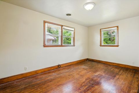 Tiny photo for 144 Hamlin Avenue, Danville, VA 24540 (MLS # 363989)