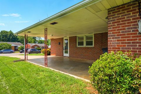 Tiny photo for 144 Hamlin Avenue, Danville, VA 24540 (MLS # 363989)