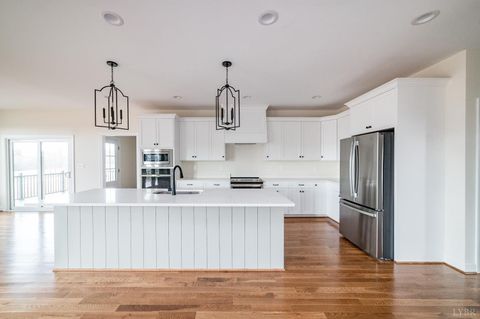 Tiny photo for 1510 Autumn Run Drive, Forest, VA 24551 (MLS # 366717)