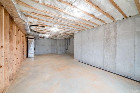 Tiny photo for 1510 Autumn Run Drive, Forest, VA 24551 (MLS # 366717)