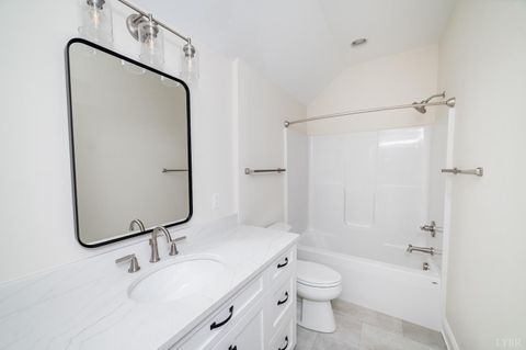 Tiny photo for 1510 Autumn Run Drive, Forest, VA 24551 (MLS # 366717)