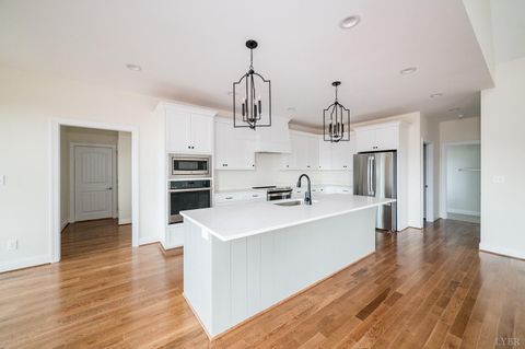Tiny photo for 1510 Autumn Run Drive, Forest, VA 24551 (MLS # 366717)
