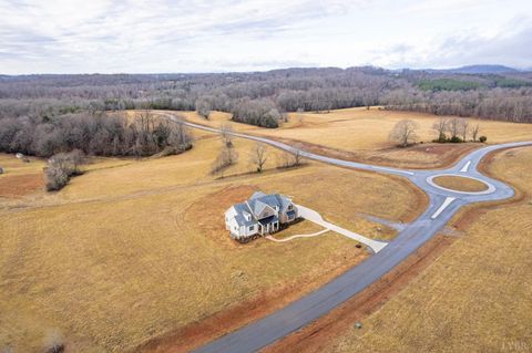 Tiny photo for 1510 Autumn Run Drive, Forest, VA 24551 (MLS # 366717)