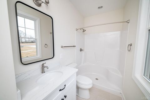Tiny photo for 1510 Autumn Run Drive, Forest, VA 24551 (MLS # 366717)