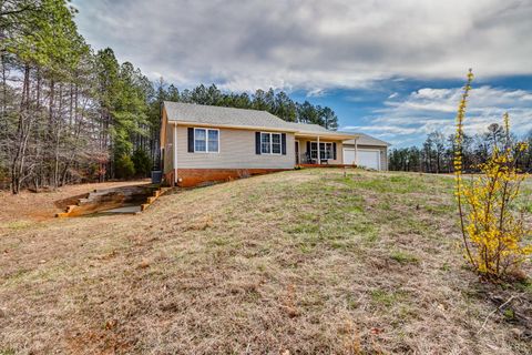 Tiny photo for 2518 Reedy Spring Road, Spout Spring, VA 24593 (MLS # 365081)