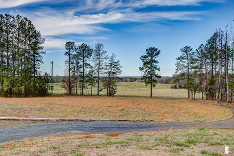 Tiny photo for 2518 Reedy Spring Road, Spout Spring, VA 24593 (MLS # 365081)