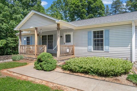 Tiny photo for 1124 Homeplace Road, Bedford, VA 24523 (MLS # 366792)