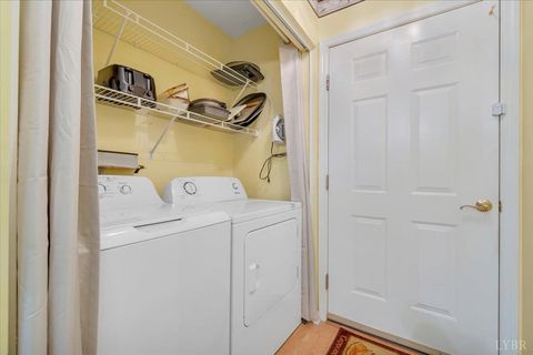 Tiny photo for 1124 Homeplace Road, Bedford, VA 24523 (MLS # 366792)