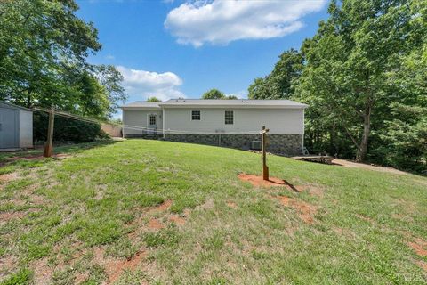 Tiny photo for 1124 Homeplace Road, Bedford, VA 24523 (MLS # 366792)