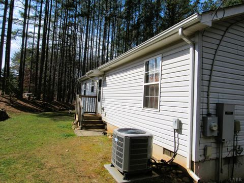 Tiny photo for 3324 Laurel Road, Shipman, VA 22971 (MLS # 364676)