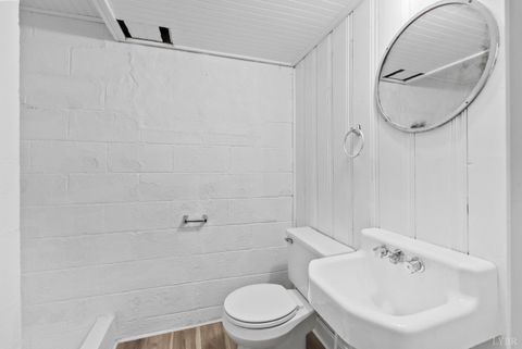 Tiny photo for 2229 Taylor Farm Road, Lynchburg, VA 24503 (MLS # 364445)