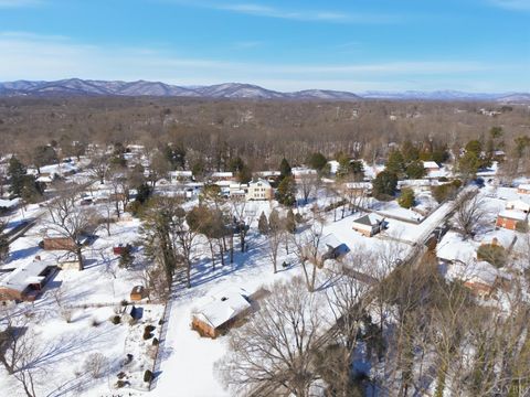 Tiny photo for 2229 Taylor Farm Road, Lynchburg, VA 24503 (MLS # 364445)