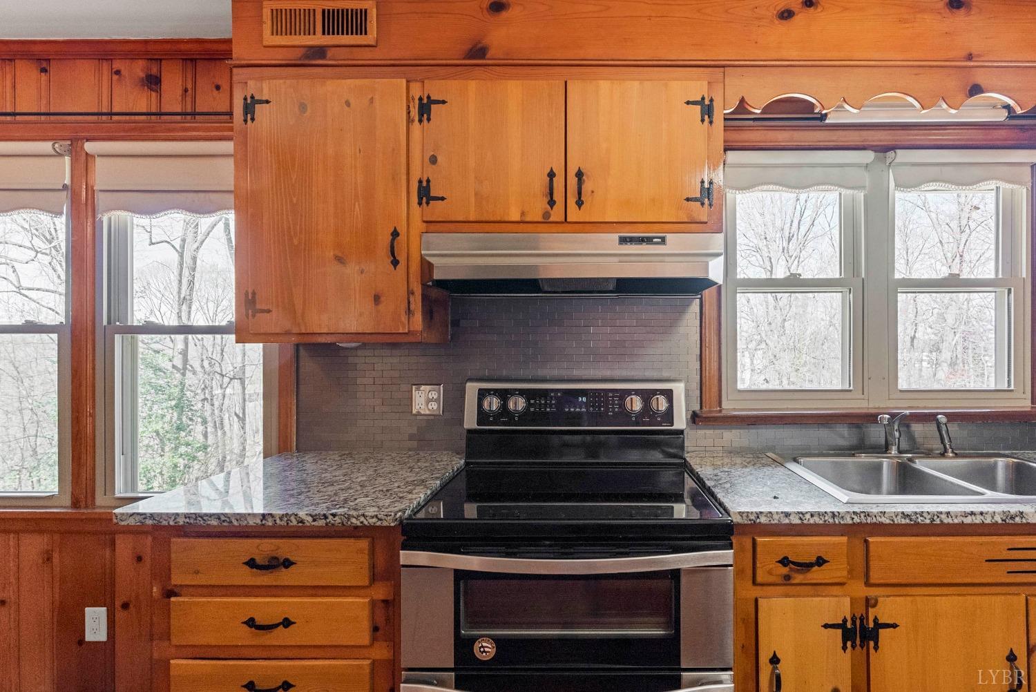 126 Chapel View Drive Dr, Madison Heights, Virginia image 11