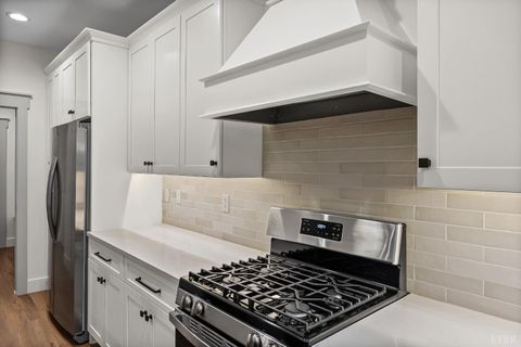 Tiny photo for 3476 Ivylink Place, Lynchburg, VA 24503 (MLS # 363741)