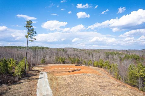 Tiny photo for 0 Rocky Creek Lane, Gladstone, VA 24553 (MLS # 364967)