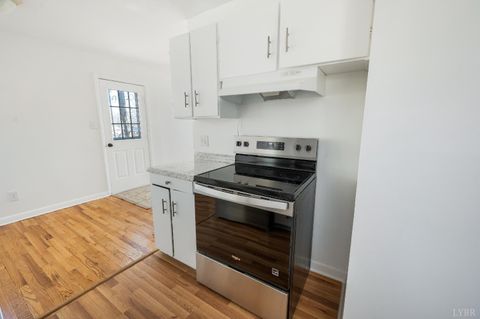 Tiny photo for 649 Amelon Road, Madison Heights, VA 24572 (MLS # 364225)