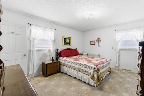 Tiny photo for 14 Sleepy Hollow Rd Rd, Lynchburg, VA 24502 (MLS # 365177)