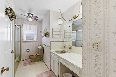 Tiny photo for 14 Sleepy Hollow Rd Rd, Lynchburg, VA 24502 (MLS # 365177)