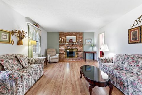 Tiny photo for 14 Sleepy Hollow Rd Rd, Lynchburg, VA 24502 (MLS # 365177)