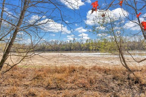 Tiny photo for 5050 Falkland Road, Scottsburg, VA 24589 (MLS # 363201)