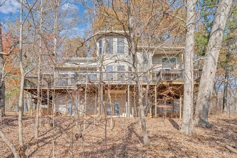 Photo of 5050 Falkland Road, Scottsburg, VA 24589 (MLS # 363201)