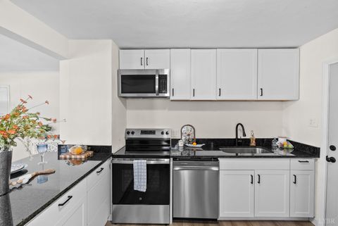 Tiny photo for 1201 Stratford Road, Lynchburg, VA 24502 (MLS # 364359)