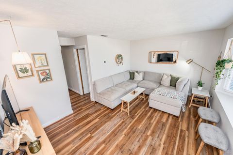 Tiny photo for 66 Cavalier Court, Lynchburg, VA 24502 (MLS # 362750)