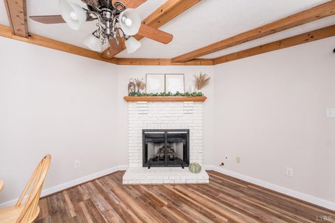 Tiny photo for 66 Cavalier Court, Lynchburg, VA 24502 (MLS # 362750)