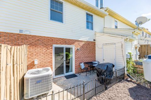 Tiny photo for 66 Cavalier Court, Lynchburg, VA 24502 (MLS # 362750)