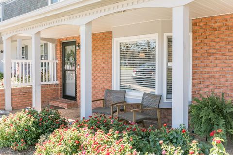 Tiny photo for 66 Cavalier Court, Lynchburg, VA 24502 (MLS # 362750)