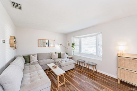 Tiny photo for 66 Cavalier Court, Lynchburg, VA 24502 (MLS # 362750)