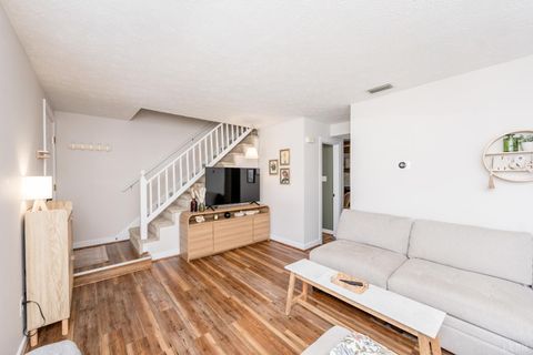 Tiny photo for 66 Cavalier Court, Lynchburg, VA 24502 (MLS # 362750)