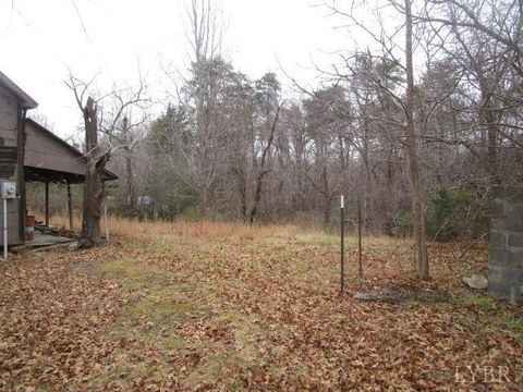 Tiny photo for 475 Corning Drive Dr, Danville, VA 24541 (MLS # 363700)