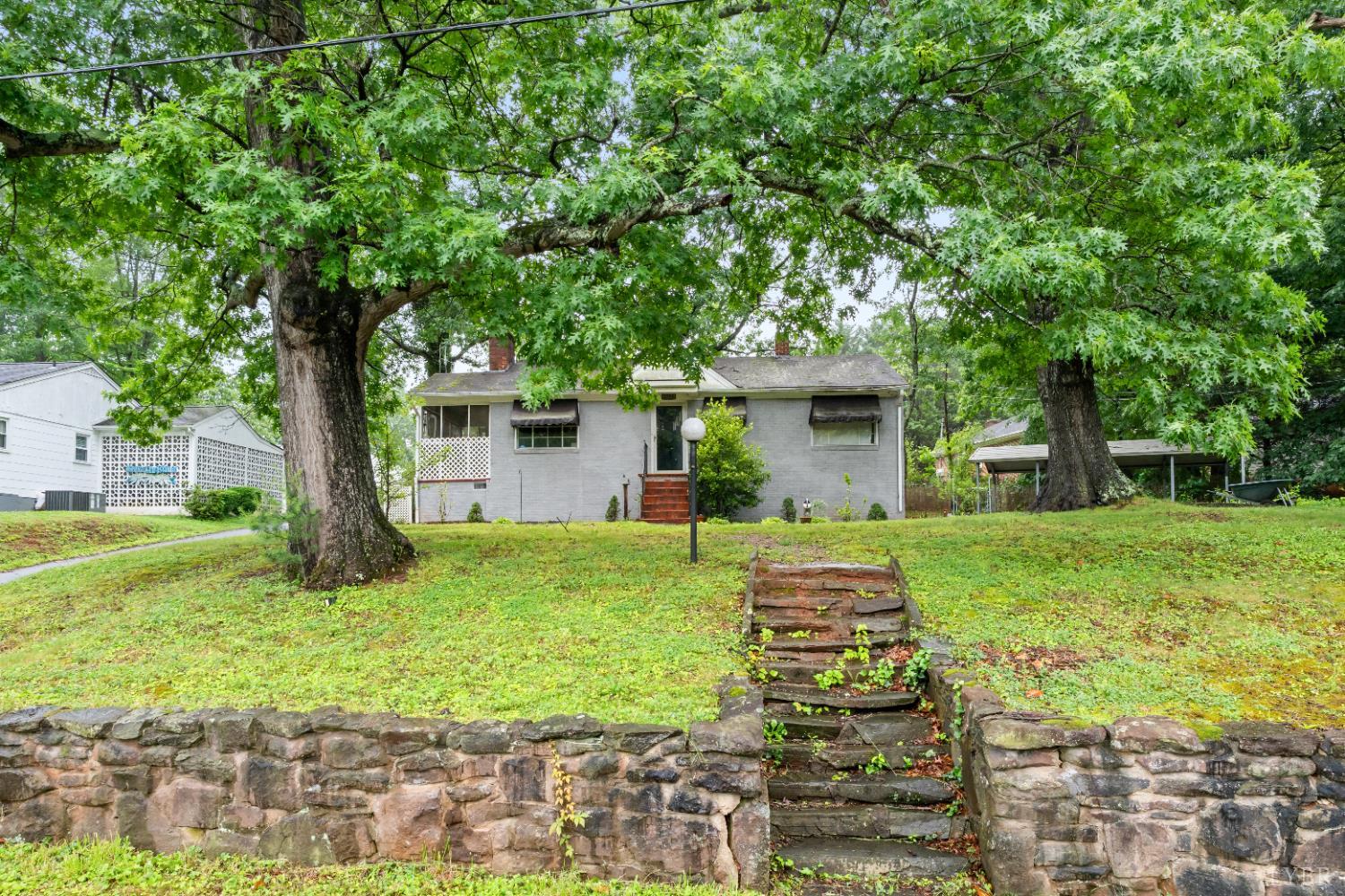 1703 Dale Avenue, Altavista, Virginia image 3