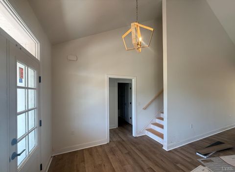 Tiny photo for 9009 Stonewall Road, Appomattox, VA 24522 (MLS # 366142)