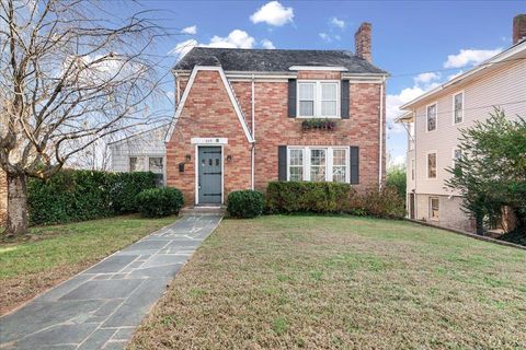 Photo of 309 Yeardley Avenue, Lynchburg, VA 24501 (MLS # 363132)